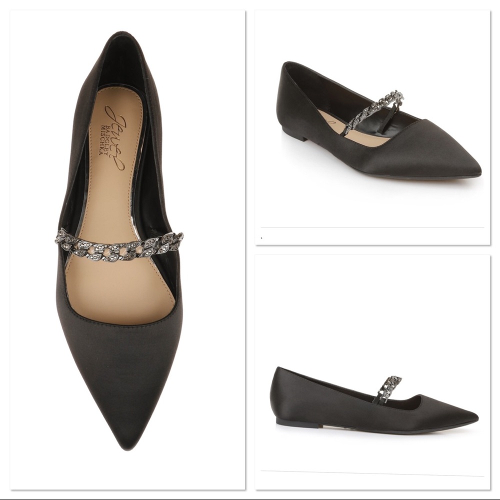 Badgley Mischka Jewel Satin Flat